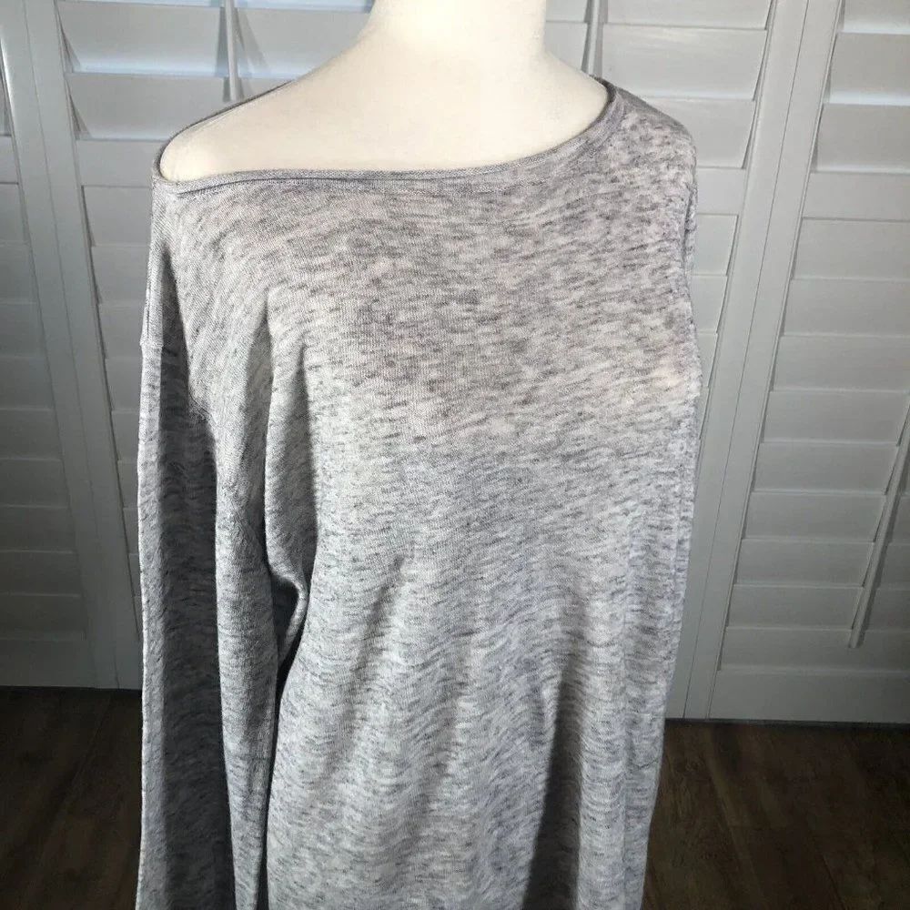 Zara Knit Long Sleeve Heather Gray Top M Rolled Neck Ties at Wrist Lightweight